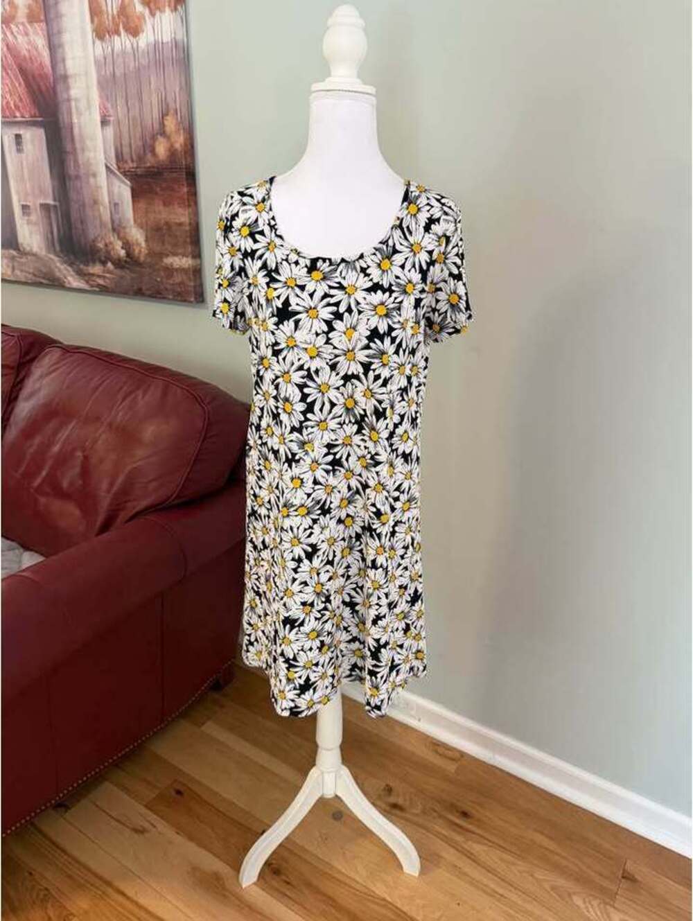 Ronni Nicole Daisy Print Short Sleeve Dress Size M